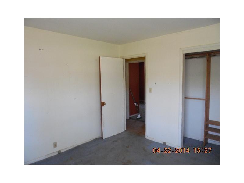2829 Cardigan Road Indianapolis, IN 46268 - Photo 11 of 16 Gallery Image 11