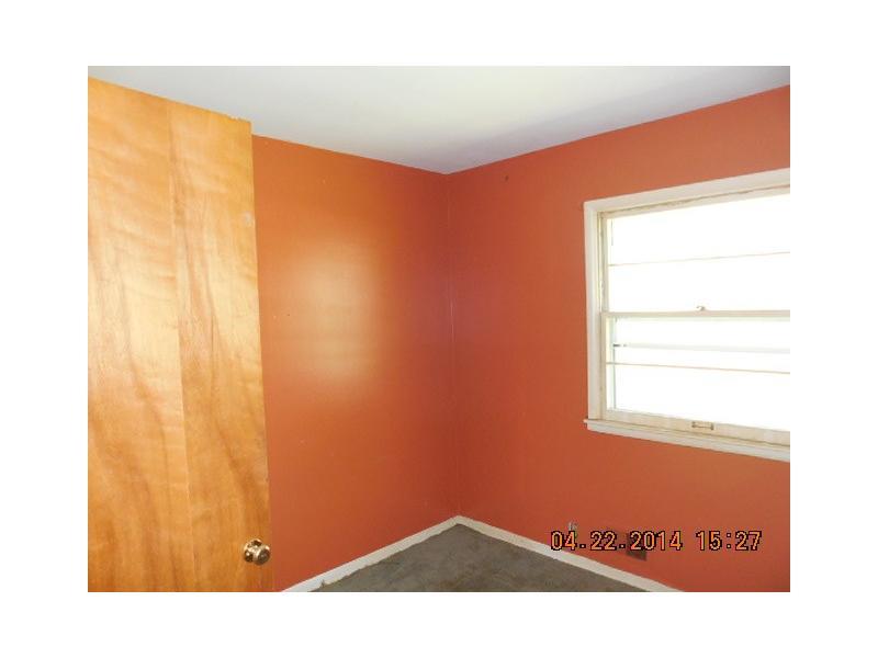 2829 Cardigan Road Indianapolis, IN 46268 - Photo 6 of 16 Gallery Image 6