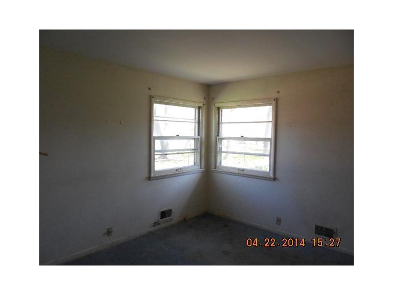 2829 Cardigan Road Indianapolis, IN 46268 - Photo 10 of 16 Gallery Image 10