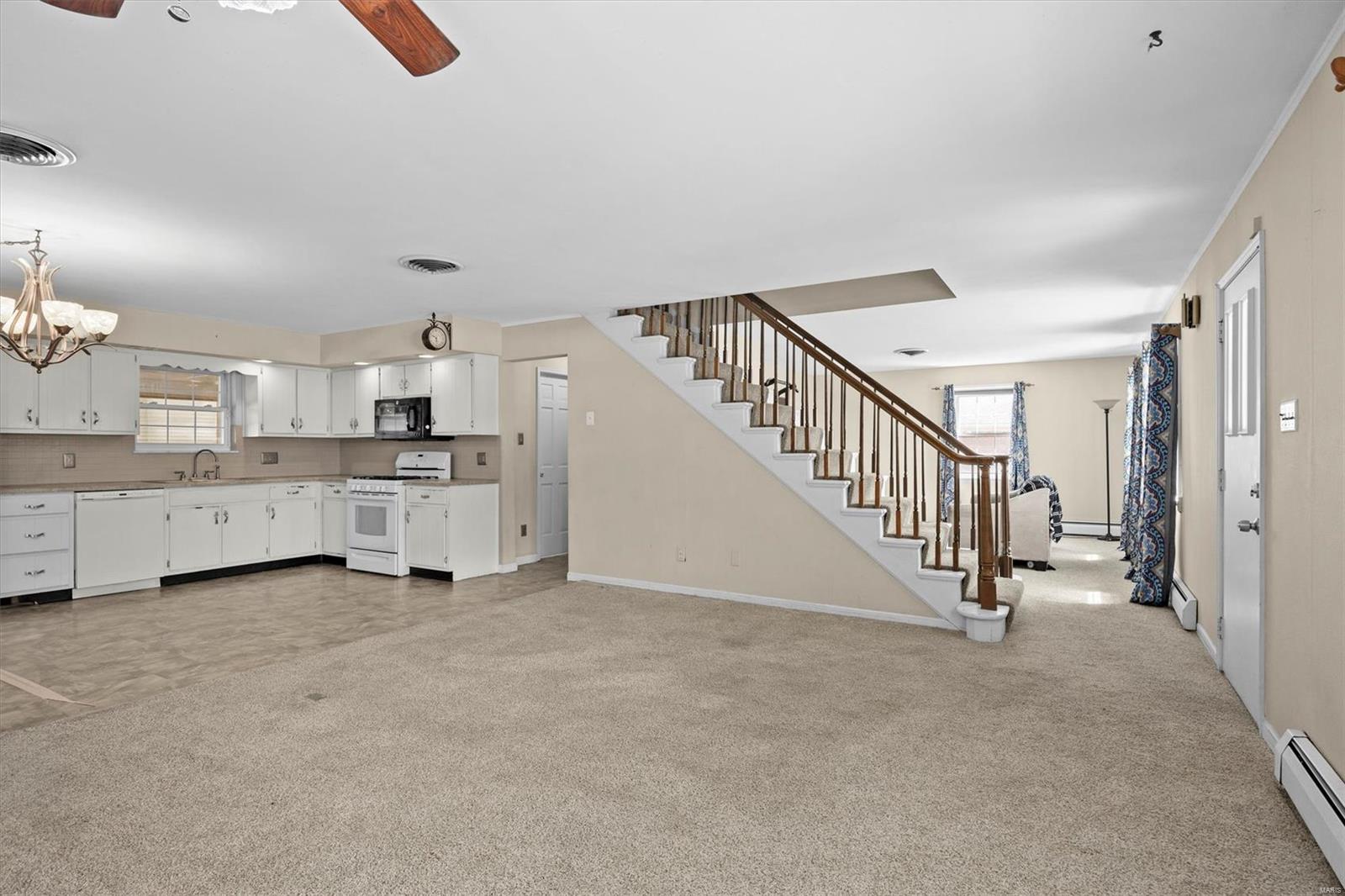 6229 Old St Louis Road Belleville, IL 62223 - Photo 5 of 29 Gallery Image 5