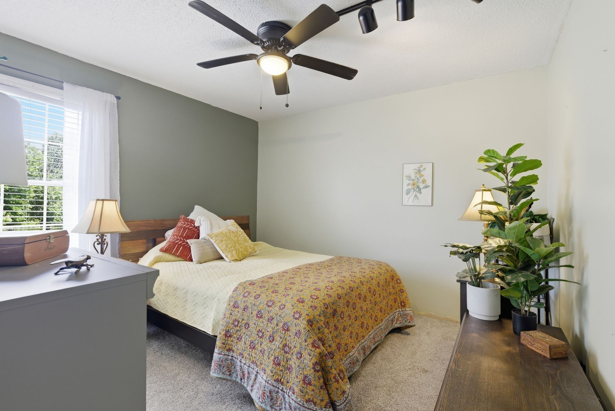 1829 Needmore Road Clarksville, TN 37042 - Photo 13 of 25 Gallery Image 13