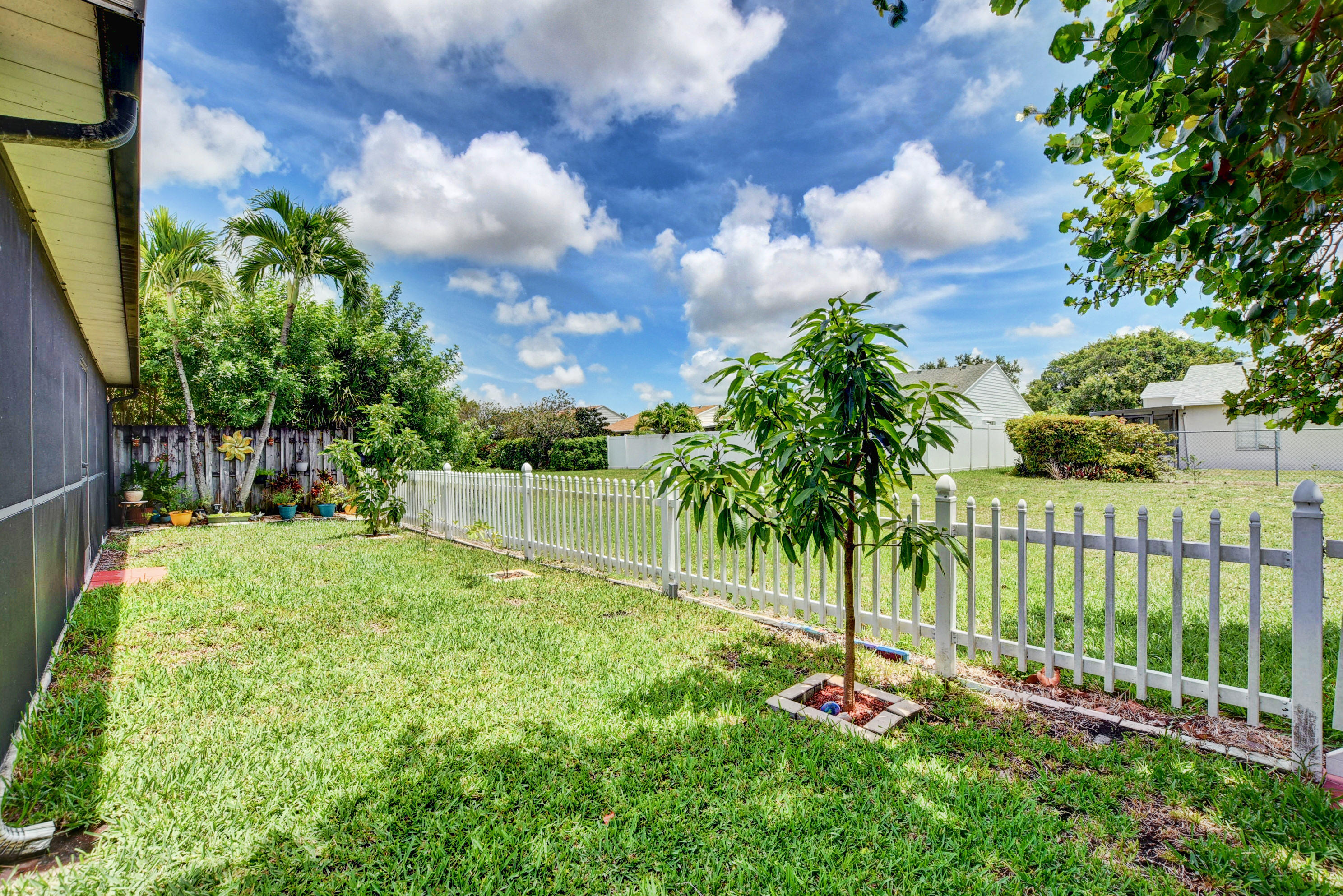 8478 Dynasty Drive Boca Raton, FL 33433 - Photo 26 of 42 37_dsc_9291_2_3_4_5
