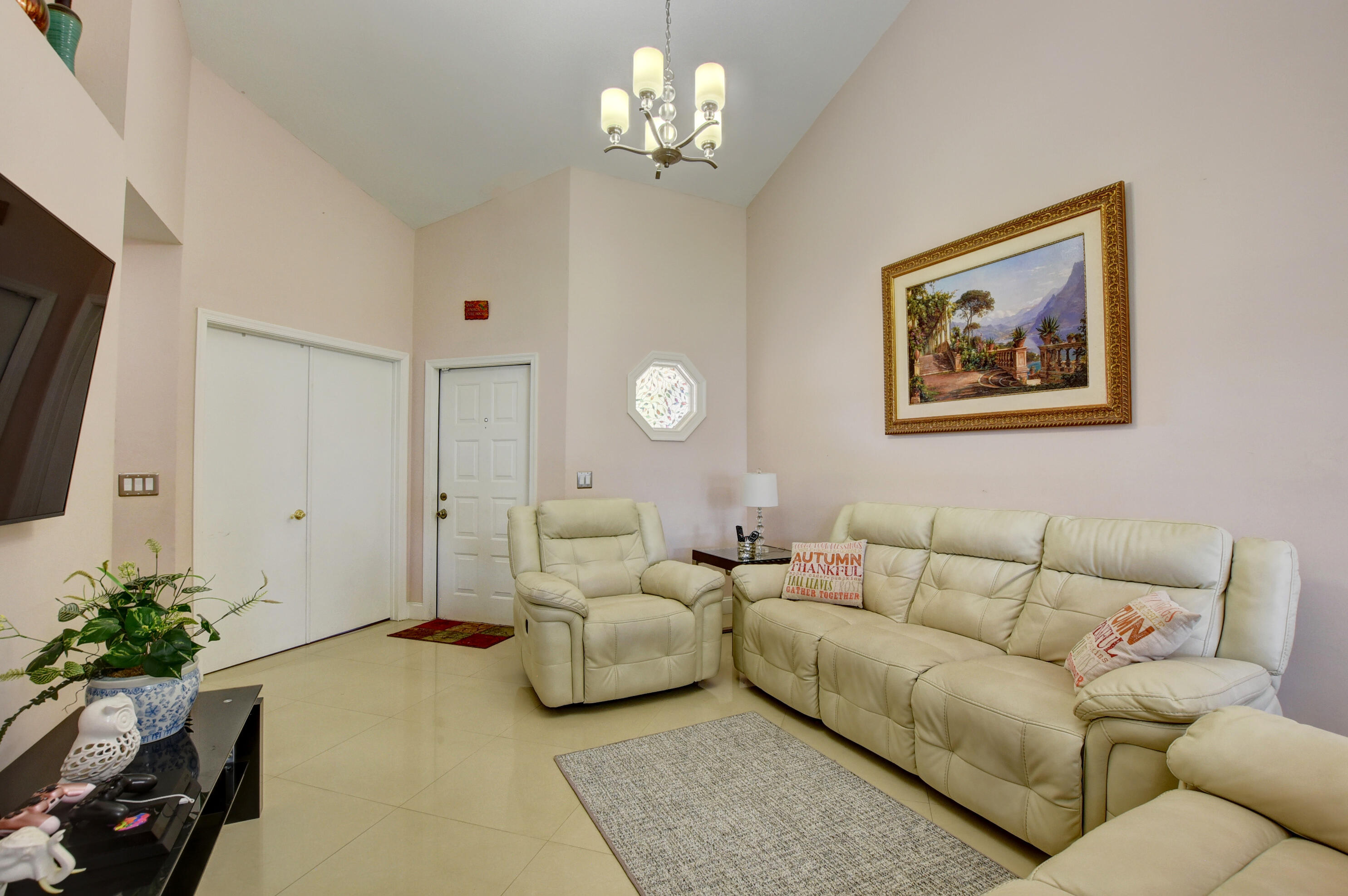 8478 Dynasty Drive Boca Raton, FL 33433 - Photo 8 of 42 19_dsc_9171_2_3_4_5