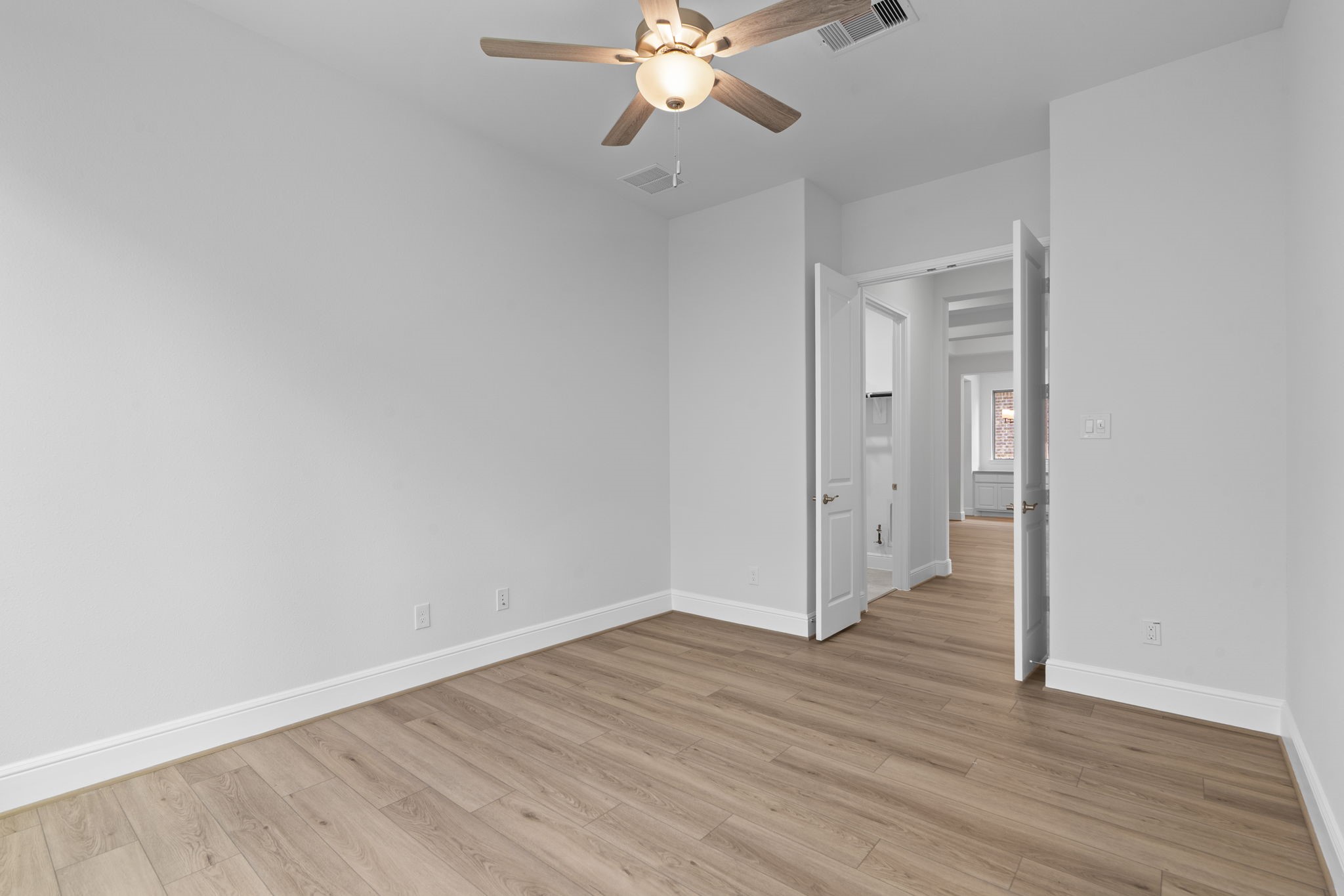 10014 Larkin Cove Willis, TX 77318 - Photo 16 of 34