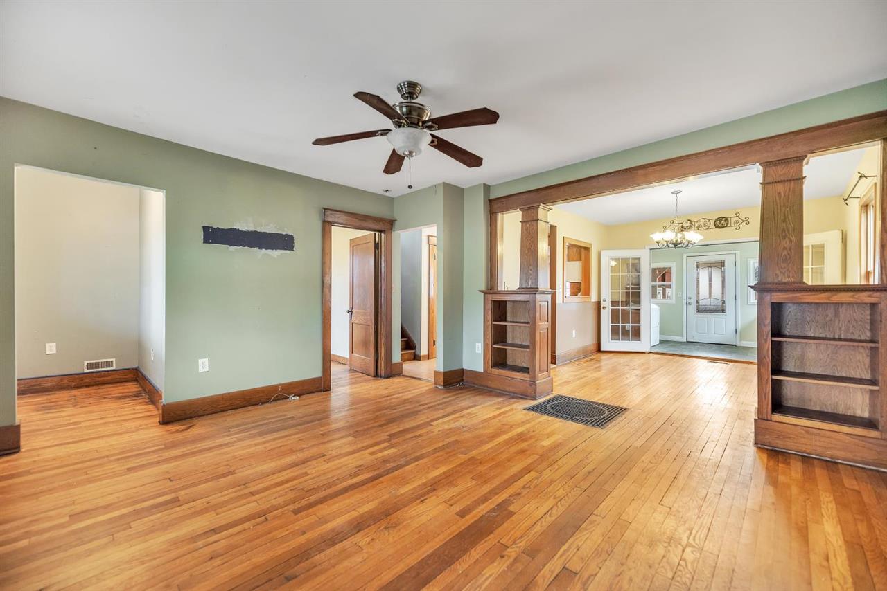 4022 Peters Road Columbiaville, MI 48421 - Photo 4 of 32