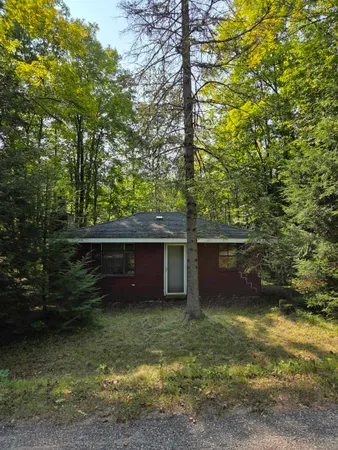 $64,900 | W7793 Bergeson Lane, Amberg, WI 54102