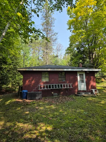 $64,900 | W7793 Bergeson Lane, Amberg, WI 54102