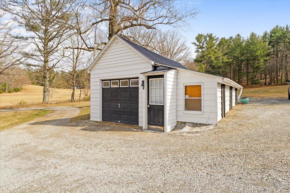 10664 Bent Mountain Road Bent Mountain, VA 24059 - Photo 26 of 30 17-10664 Bent Mountain Rd 17