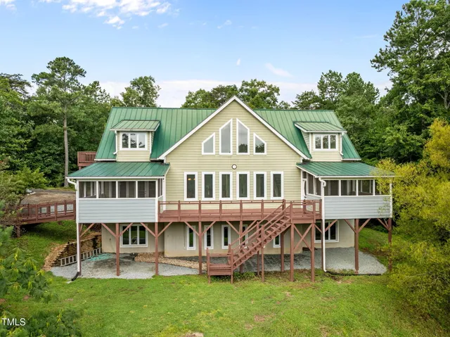 $920,000 | 553 Waterside Drive, Yanceyville, NC 27379