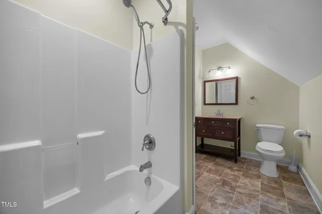 $920,000 | 553 Waterside Drive, Yanceyville, NC 27379