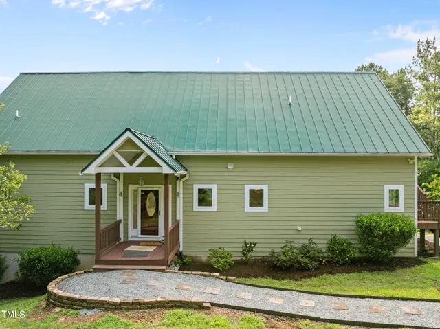 $920,000 | 553 Waterside Drive, Yanceyville, NC 27379
