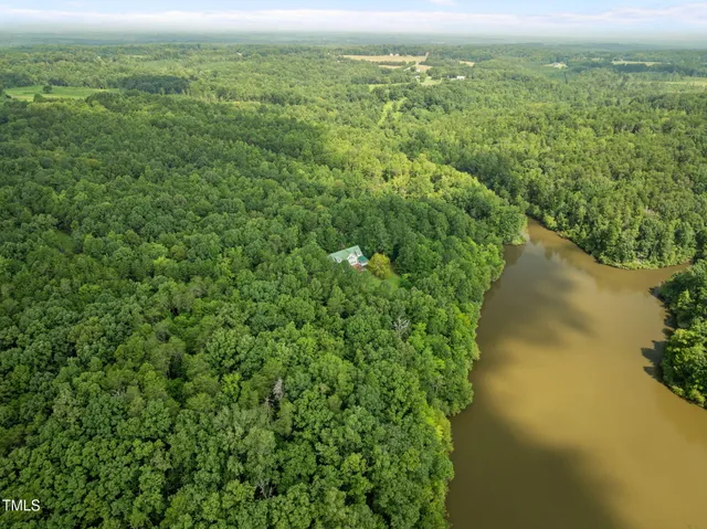 $920,000 | 553 Waterside Drive, Yanceyville, NC 27379