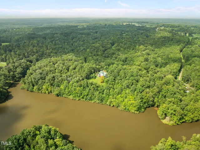 $920,000 | 553 Waterside Drive, Yanceyville, NC 27379