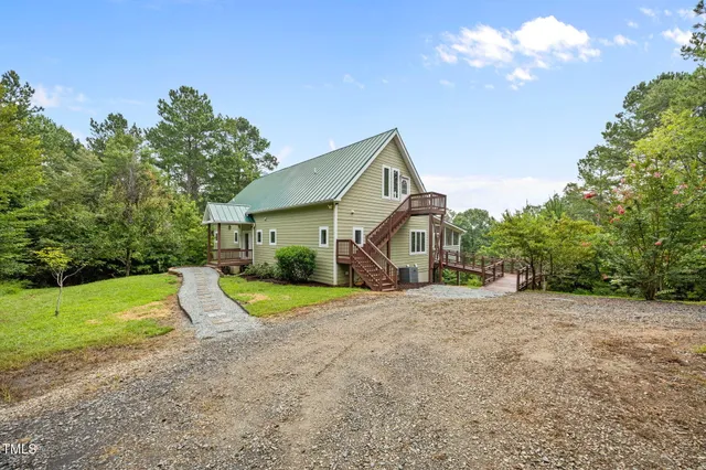 $920,000 | 553 Waterside Drive, Yanceyville, NC 27379