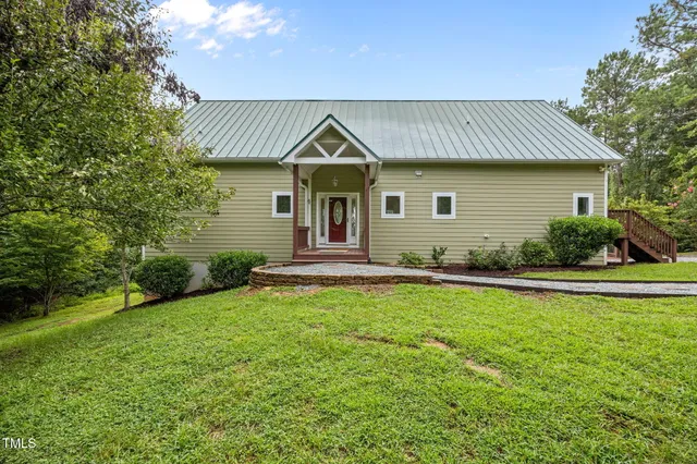 $920,000 | 553 Waterside Drive, Yanceyville, NC 27379