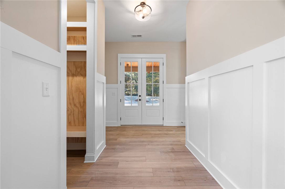 763 Cherokee Road Pelzer, SC 29669 - Photo 3 of 40