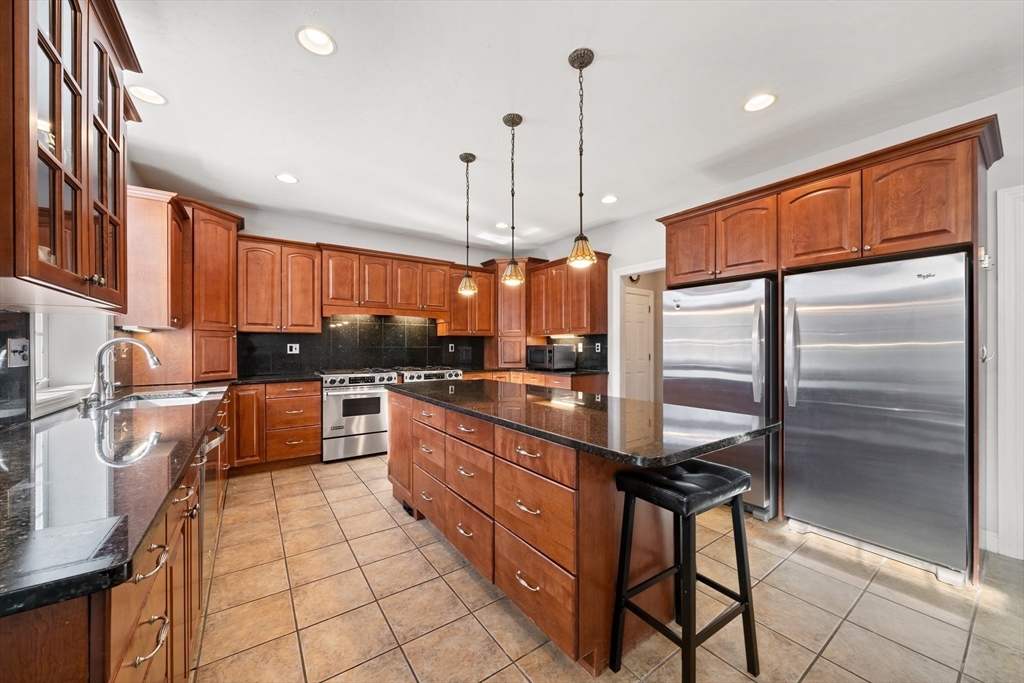 2300 Bay Road Stoughton, MA 02072 - Photo 11 of 41 Gallery Image 11