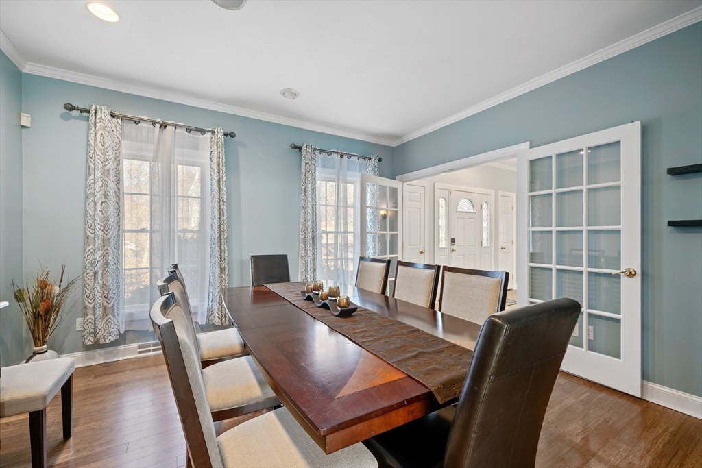 2300 Bay Road Stoughton, MA 02072 - Photo 7 of 41 Gallery Image 7