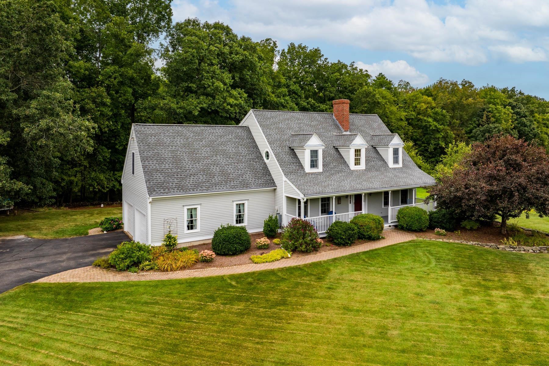 12 Sackett Road Lee, NH 03861 - Photo 1 of 50