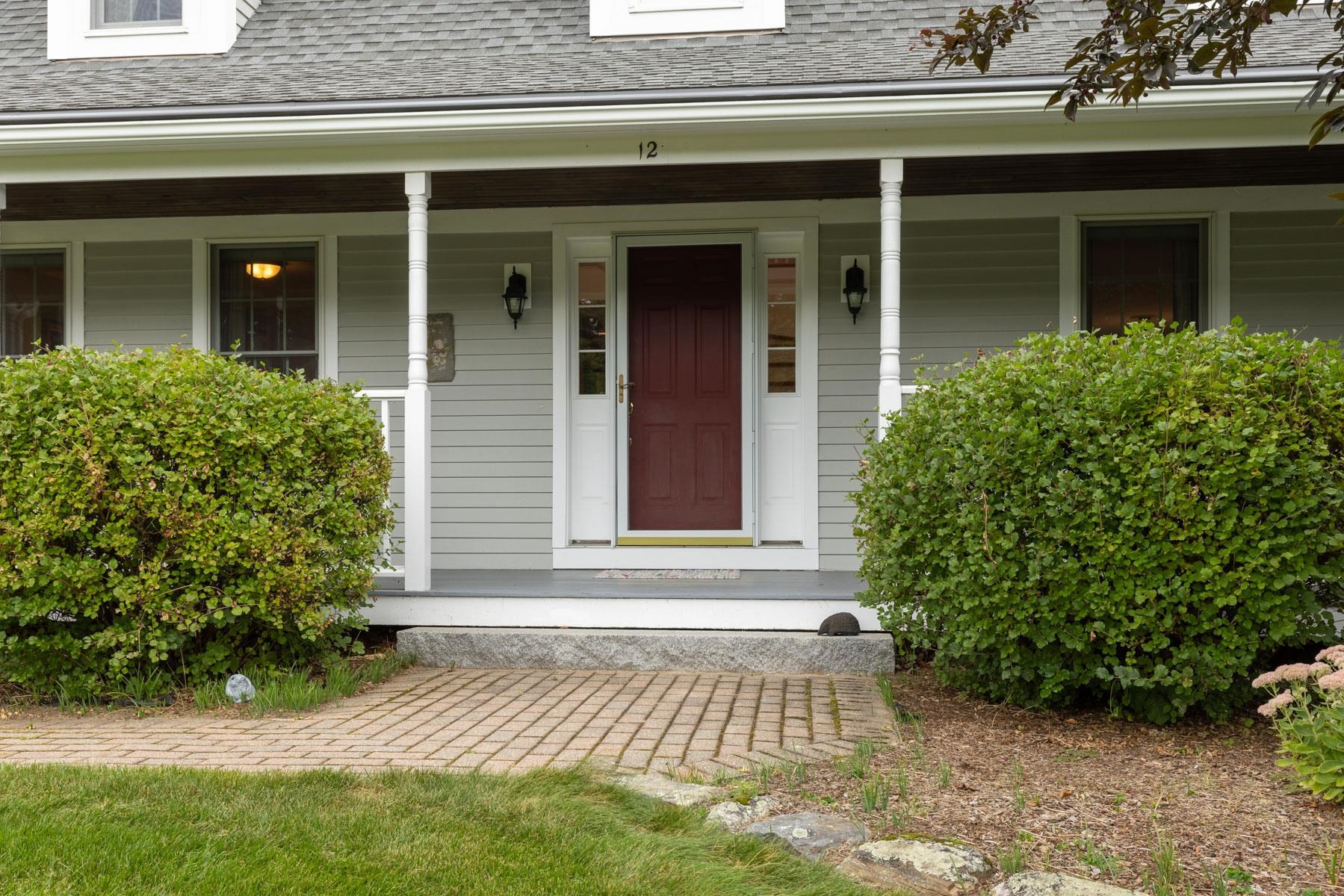 12 Sackett Road Lee, NH 03861 - Photo 26 of 50