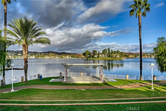 $616,900 | 22054 Treasure Island Drive, Unit 33, Canyon Lake, CA 92587