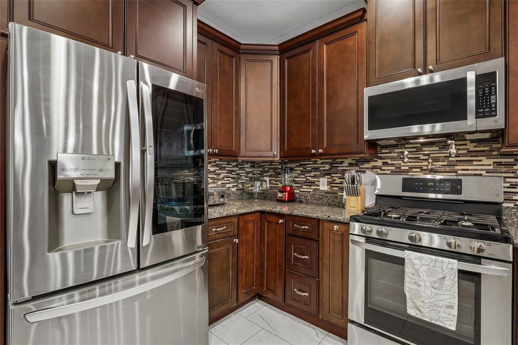 1628 Crossvine Court Trinity, FL 34655 - Photo 20 of 58