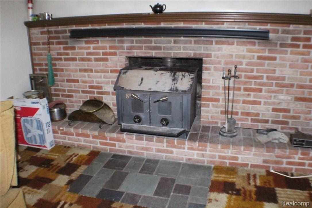 68 West Hunters Creek Road Lapeer, MI 48446 - Photo 14 of 20 IMG_9596.JPG