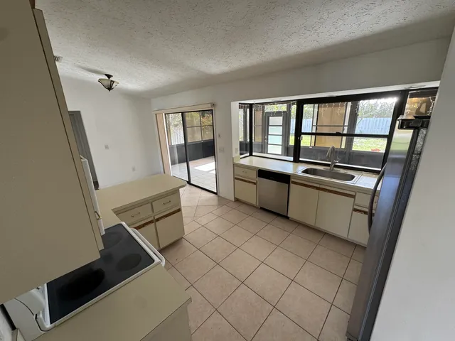 $2,400 | 2482 Southeast Caligula Avenue, Port St. Lucie, FL 34952