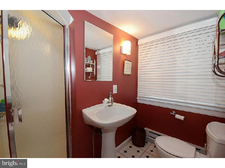 410 Kent Road Bala Cynwyd, PA 19004 - Photo 15 of 20 Bathroom