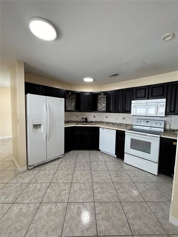 1090 Jason Ridge Court Kissimmee, FL 34747 - Photo 15 of 33 Gallery Image 15