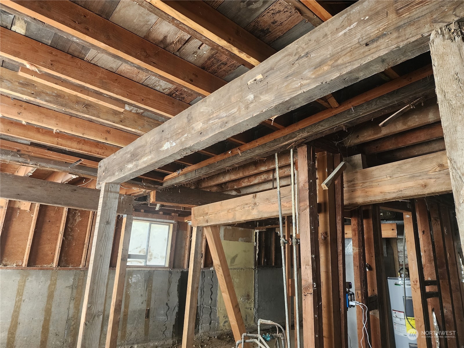 2325 Wheaton Way Bremerton, WA 98310 - Photo 19 of 34