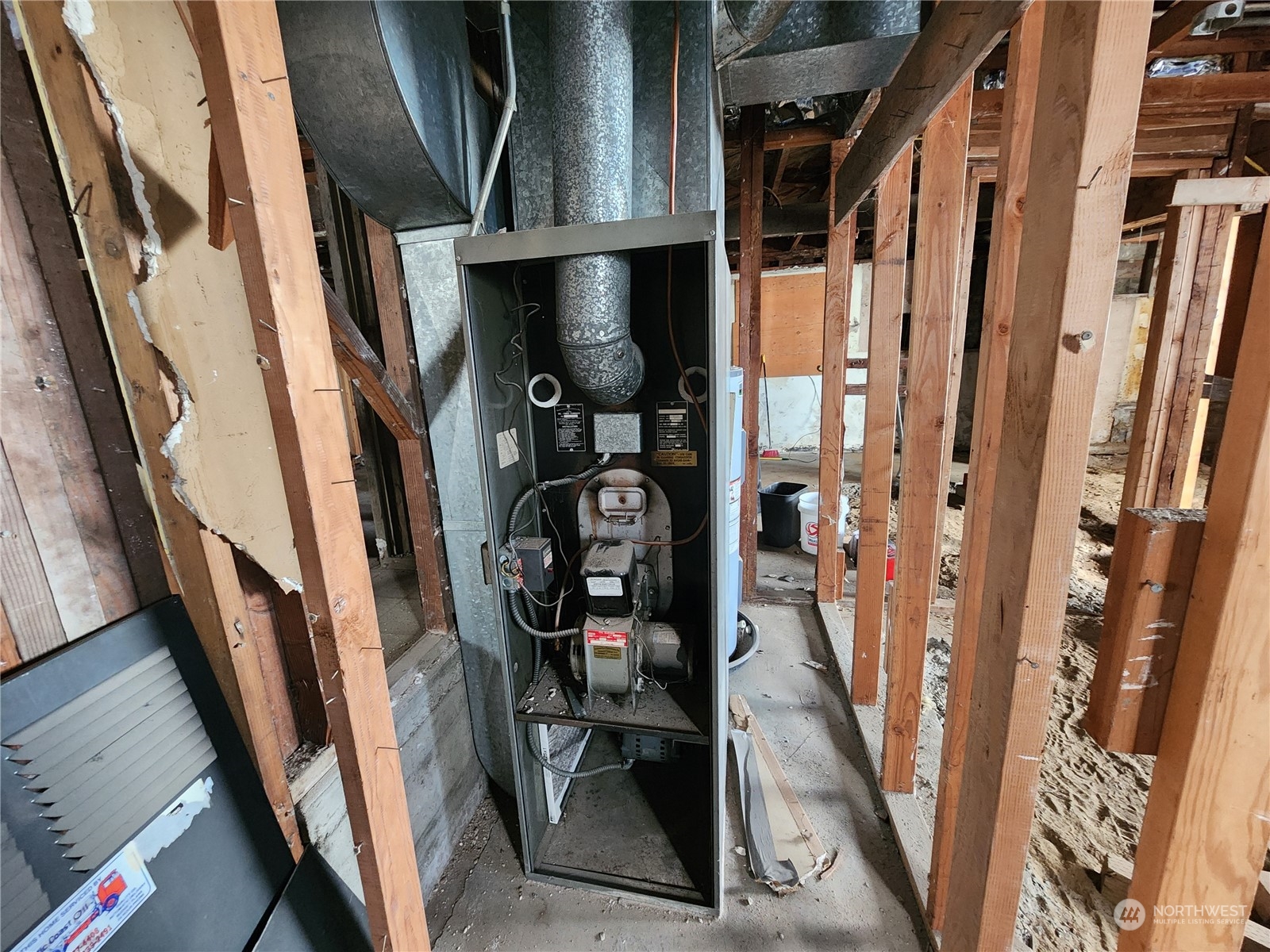 2325 Wheaton Way Bremerton, WA 98310 - Photo 34 of 34 a view of walk in closet with clothes and shoes