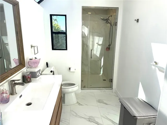 $6,200 | 7 Sweetwater, Unit 11, Irvine, CA 92603