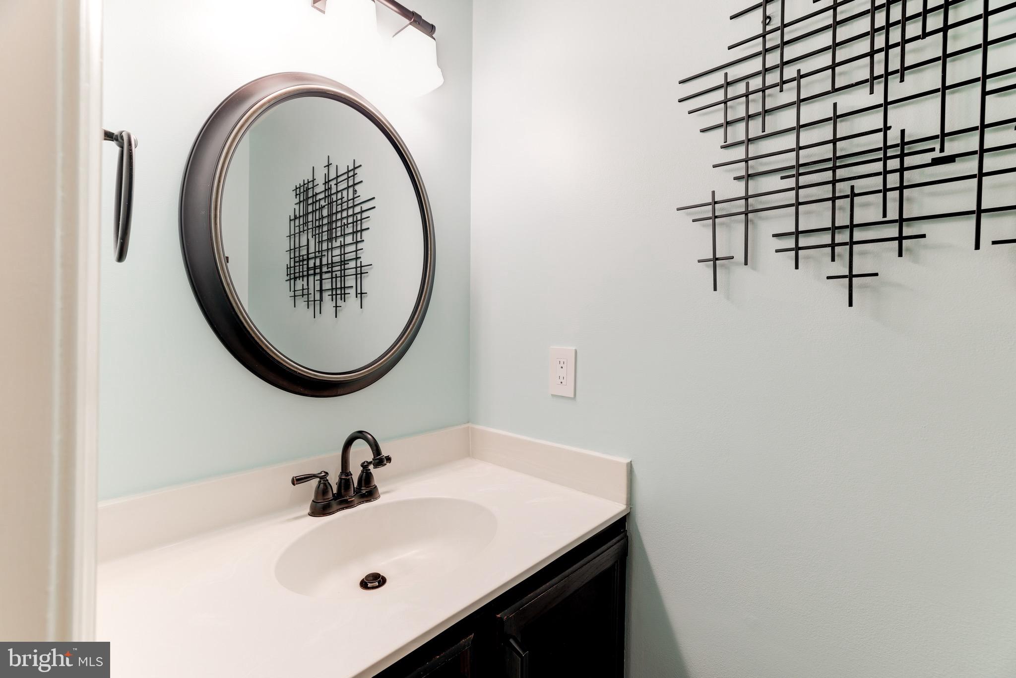 999 Crestview Drive Herndon, VA 20170 - Photo 21 of 42