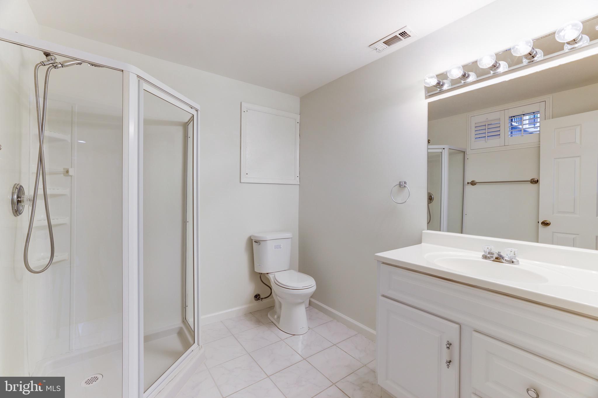 999 Crestview Drive Herndon, VA 20170 - Photo 36 of 42