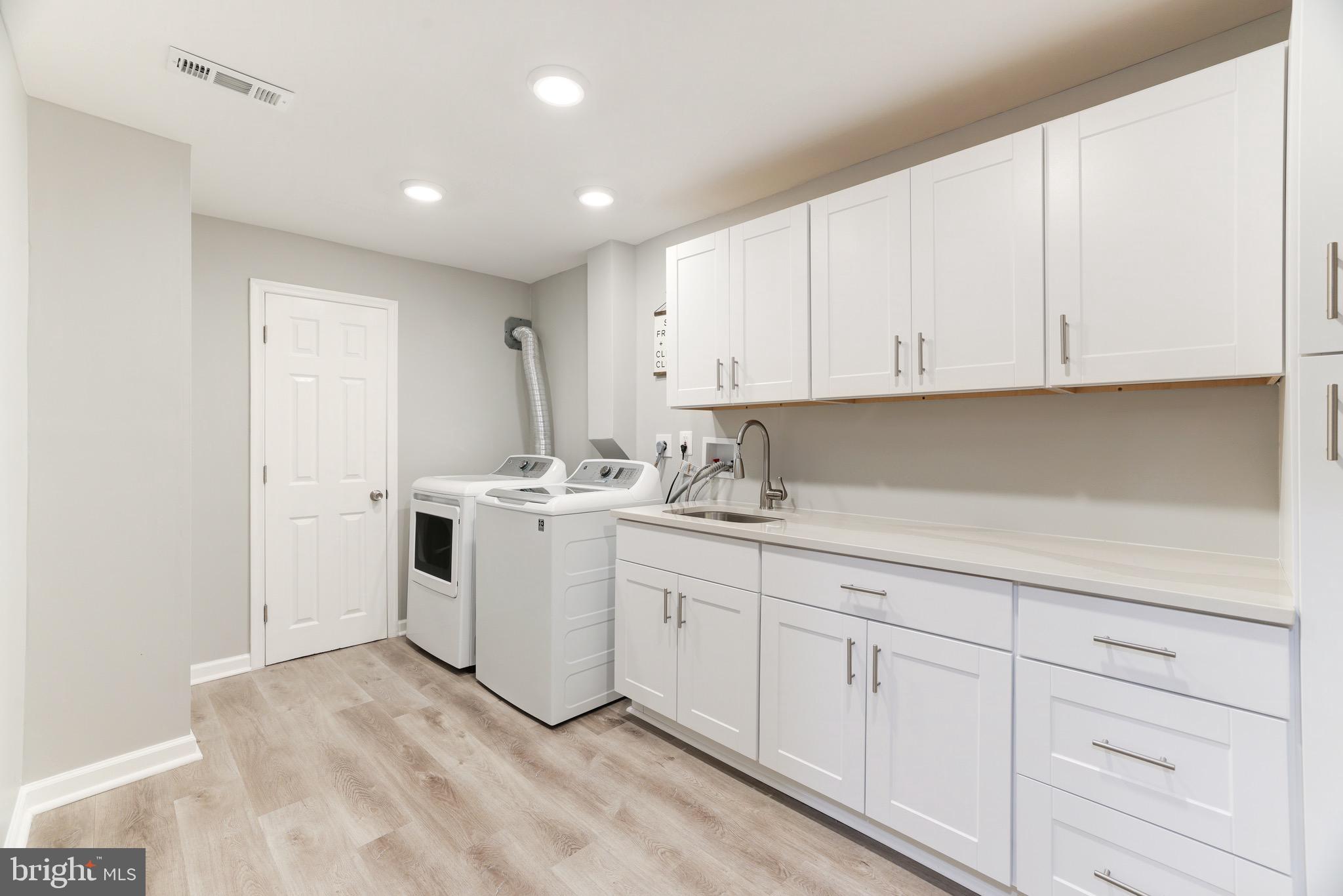 999 Crestview Drive Herndon, VA 20170 - Photo 37 of 42