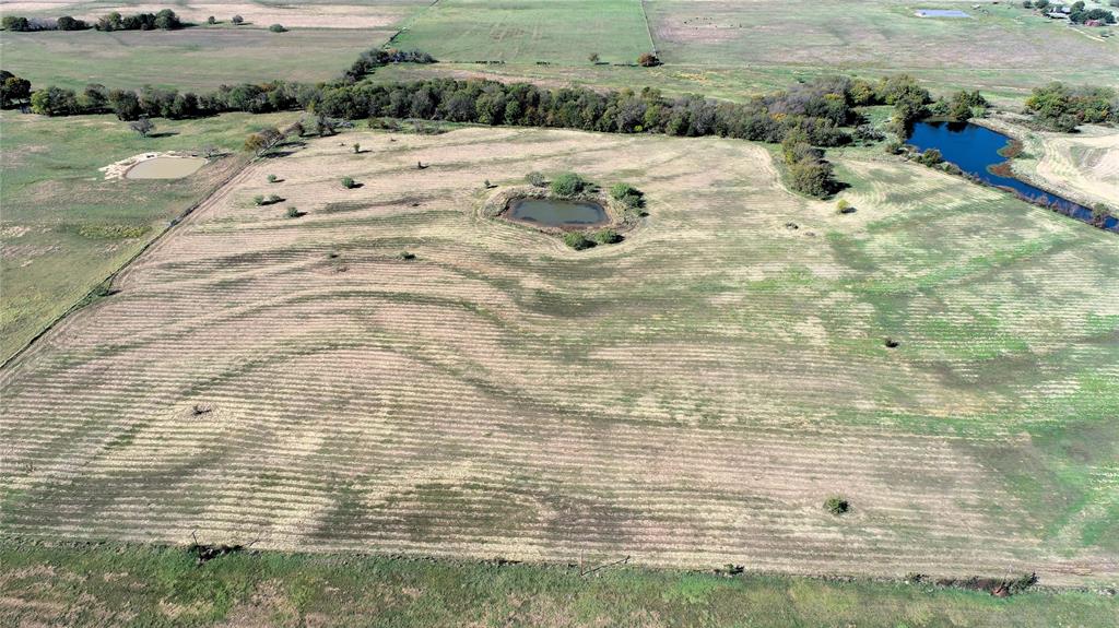 4 Fm 3080 Mabank, TX 75147 - Photo 2 of 10 a view of swimming pool with a yard