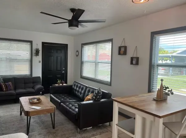 a view of an outdoor space