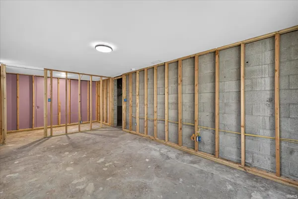 $283,900 | 5599 North Brummetts Creek Road, Bloomington, IN 47408