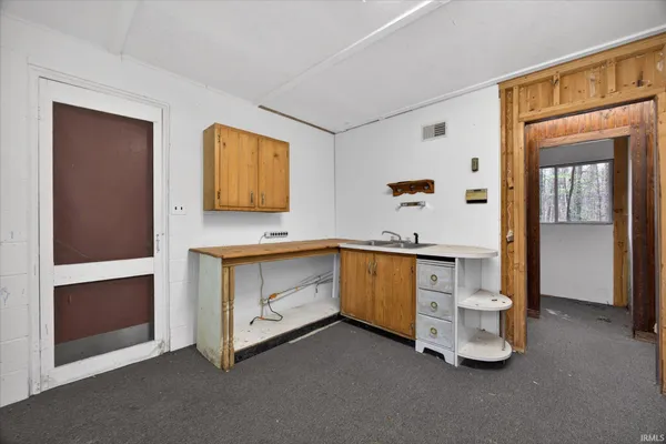 $283,900 | 5599 North Brummetts Creek Road, Bloomington, IN 47408