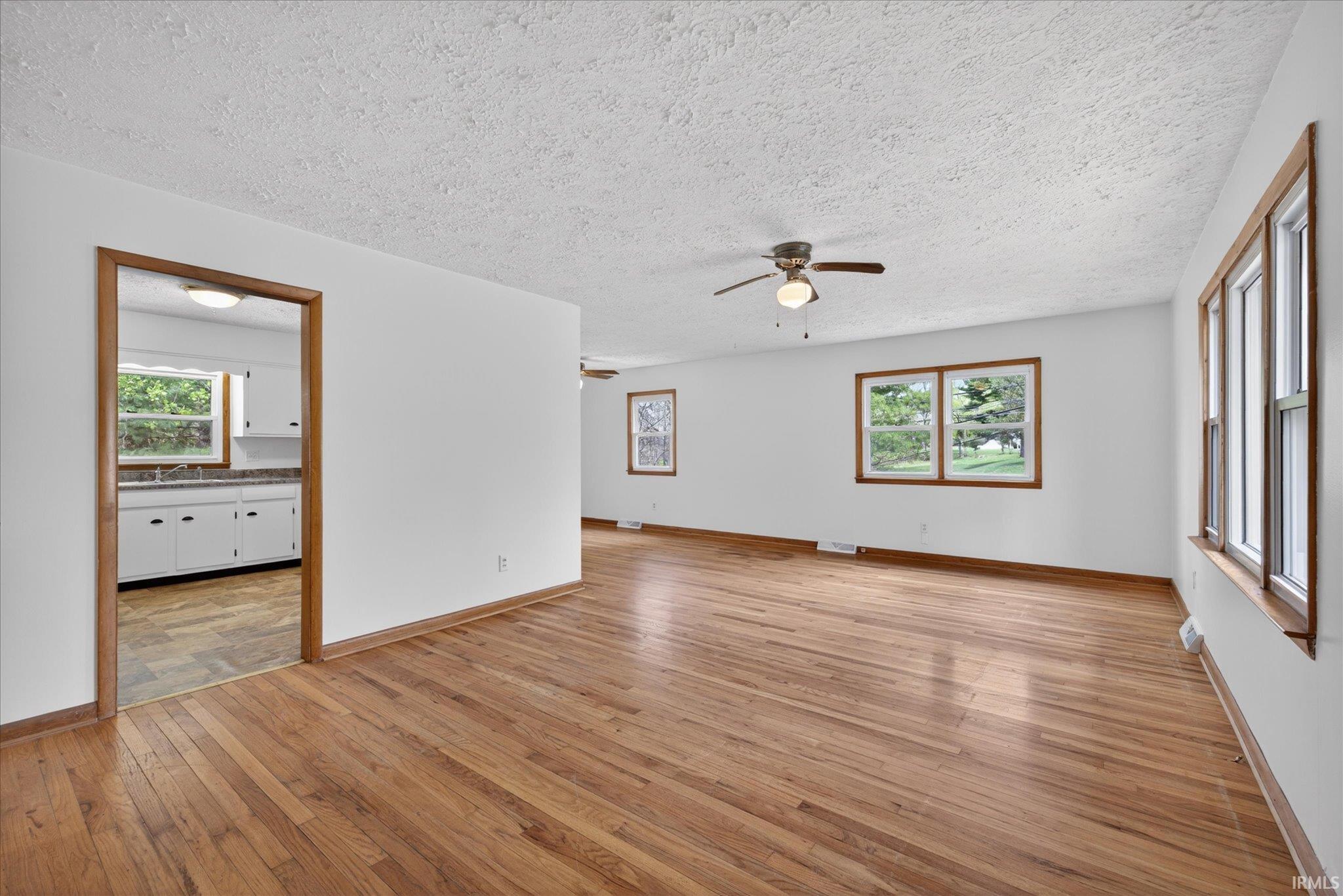 5599 North Brummetts Creek Road Bloomington, IN 47408 - Photo 6 of 36