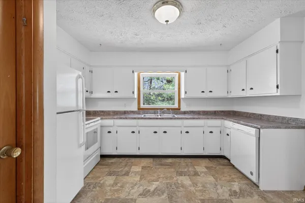 $283,900 | 5599 North Brummetts Creek Road, Bloomington, IN 47408