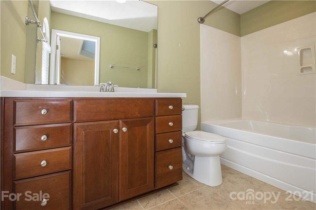 912 Lyndley Drive Fort Mill, SC 29708 - Photo 13 of 30 Gallery Image 13