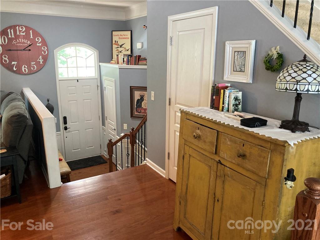 912 Lyndley Drive Fort Mill, SC 29708 - Photo 4 of 30 Gallery Image 4
