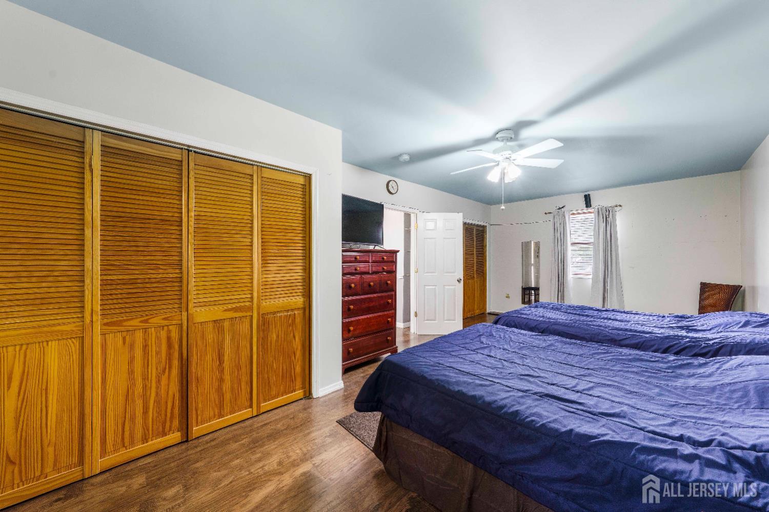 117 Old Post Road Edison, NJ 08817 - Photo 12 of 35