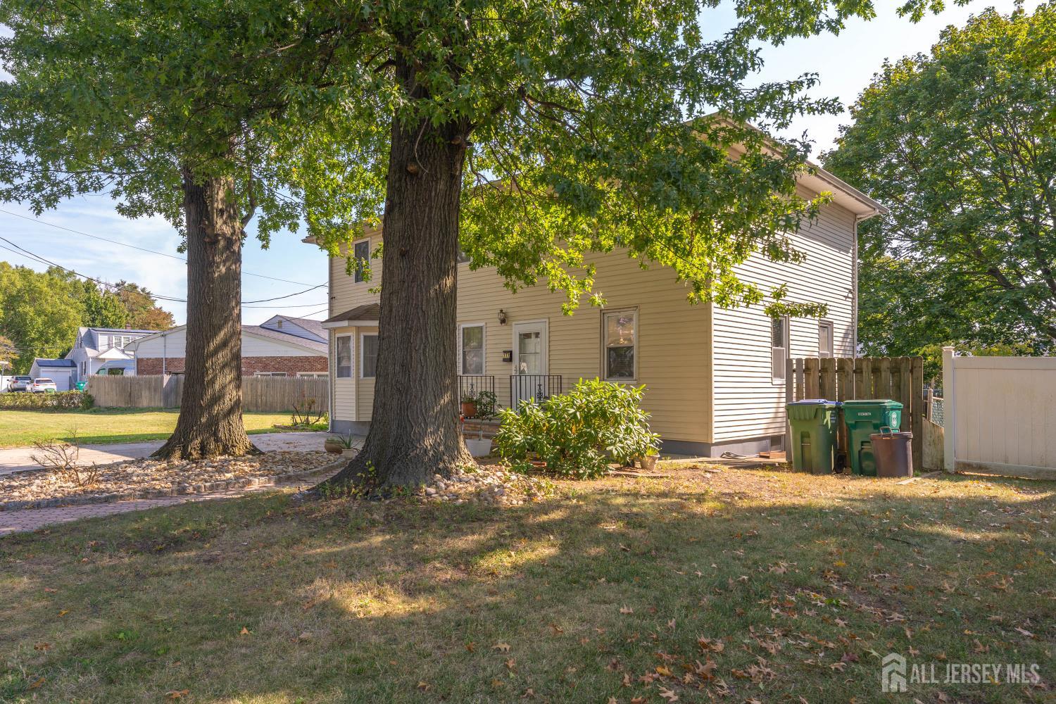 117 Old Post Road Edison, NJ 08817 - Photo 29 of 35