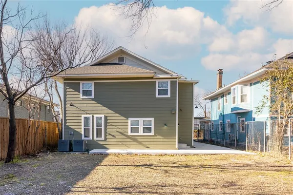 $3,500 | 4522 Reiger Avenue, Dallas, TX 75246