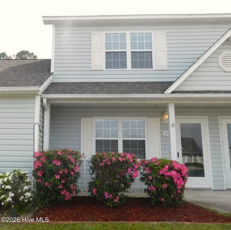 $1,555 | 503 Courtyard West, Newport, NC 28570