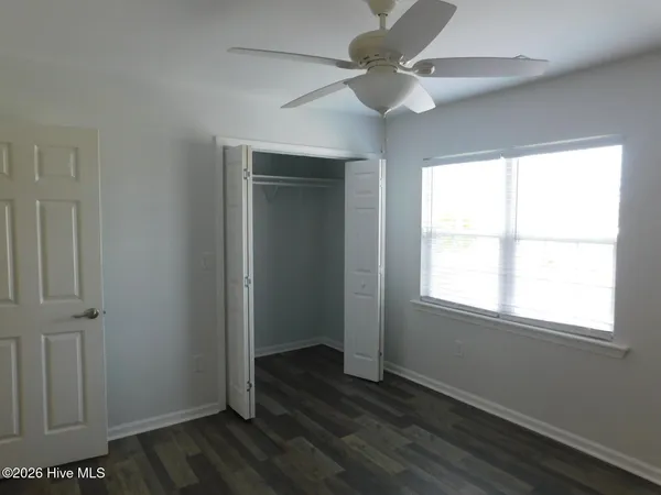 $1,555 | 503 Courtyard West, Newport, NC 28570