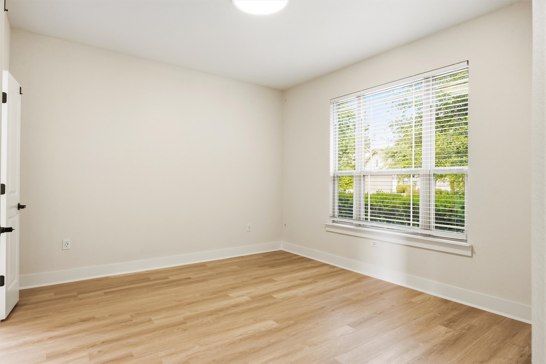 9507 McKnight Loop, Unit 13 Austin, TX 78717 - Photo 15 of 40